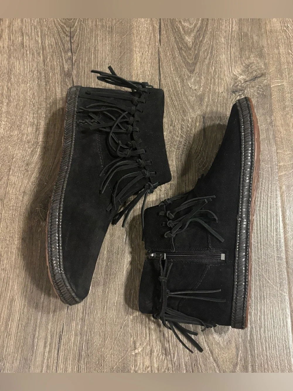 UGG Australia Shenendoah Black Fringe Ankle Boots Booties Women sz US 7.5